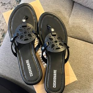 Cushionaire sandals